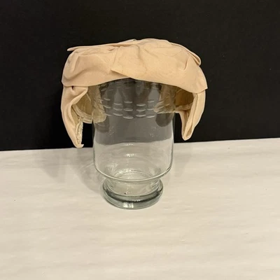 Винтажная бежевая кепка 1950-х с многослойным дизайном - Изображение 1 из 4