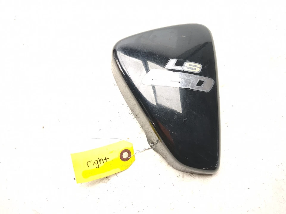 Правосторонняя нижняя панель чехла на сиденье 98 Suzuki LS650 Savage - Изображение 1 из 4