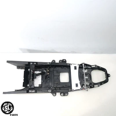06 07 YAMAHA YZF R6 REAR SUBFRAME W TANK BRACKET - Image 1 of 4