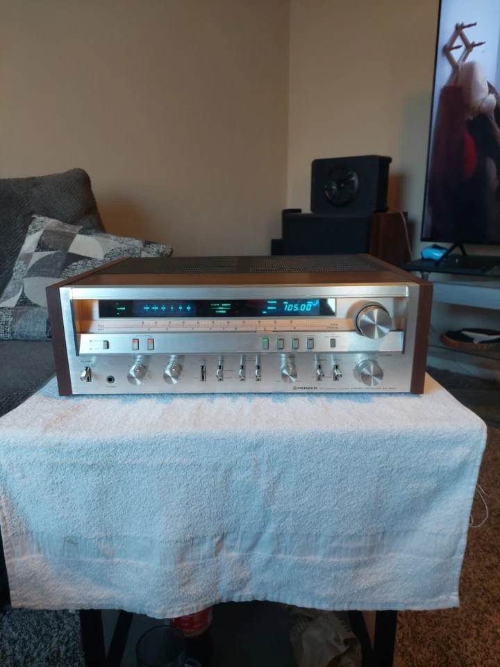 Receptor estéreo AM/FM Pioneer SX-3800 se enciende con algunos problemas - ¡¡¡LEER!!! Sin sonido Foto 1 de 4