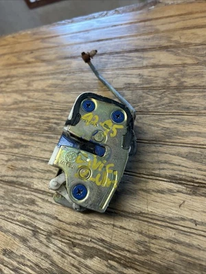 92-95 Honda Civic Hatch 2-Door Right Passenger Door Latch Used RH - Изображение 1 из 4