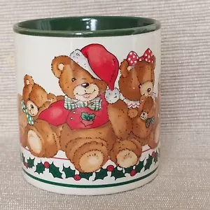 Teddy Bear Family Christmas 12 oz Coffee Cup Marvelous Mugs Potpourri Press 1987 - Picture 1 of 7