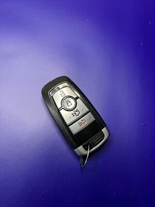 OEM  Ford Remote Smart Key Fob M3N-A2C931423 - Picture 1 of 5