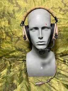 Safariland Liberator Elecronic Hearing Protection W/ PTT Systems - Picture 1 of 5