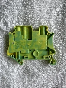 Box Of 50 - SCHNEIDER ELECTRIC NSYTRV43PE TERMINAL BLOCK, New In Box - Picture 1 of 2