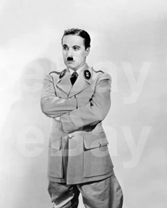 The Great Dictator (1940) Charlie Chaplin 10x8 Photo - Imagen 1 de 1