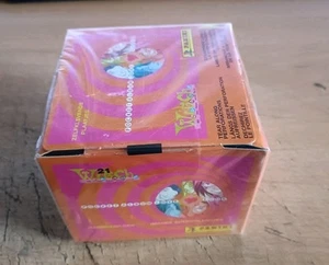 Panini WITCH BOX NUOVO SIGILLATO Sticker Box 50 Bustine - Foto 1 di 4