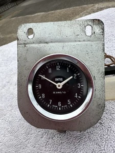 SMITHS CLOCK AUSTIN HEALEY MGB CE 2160/10 GENUINE VGC WORKING NEGATIVE EARTH - Picture 1 of 6