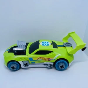 Hot Wheels 2018 Ready To Race Green Car Builder S #37005 - Picture 1 of 7