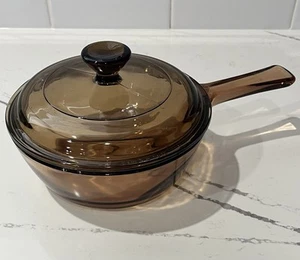 Vintage Vision Corning Sauce Pan Pot w/Pyrex Lid 0.5 L Amber Glass Cookware - Picture 1 of 19
