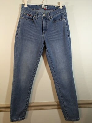 Pantalones de mezclilla Tommy Jeans para mujer talla 10 ajustados recortados lavado medio Foto 1 de 4