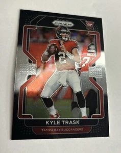 2021 Panini Chronicles Prizm Black Silver Prizm #PB-16 Kyle Trask RC - Picture 1 of 2