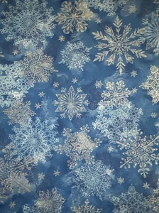 Holiday Flourish Fabric 20788 One Yard - Picture 1 of 2