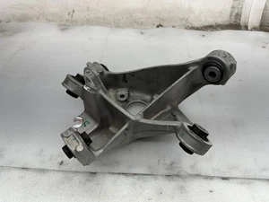 💎OEM 2020-2024 TESLA MODEL Y RIGHT REAR PASSENGER KNUCKLE - 1188416-00-G - Foto 1 di 4