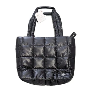 Neu mit Etikett lululemon gesteppte Gitter-Schultertasche 12 l tiefschwarz - Bild 1 von 16
