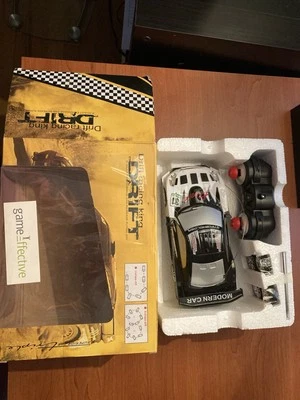 New Drift King Superior Car Triple Radio-Controlled Drift Car w Remote Control - Image 1 of 3