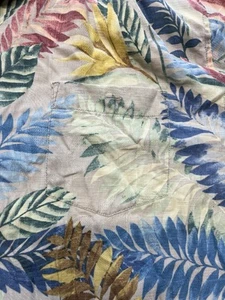 Tommy Bahama 100% Silk Floral Hawaiian Shirt Short Sleeve Blue leaves Sz 2XT - Picture 1 of 8
