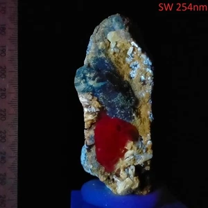 Afghanite Calcite Phlogopite Diopside Gonnardite LW & SW fluorescent 0.23kg - Picture 1 of 9