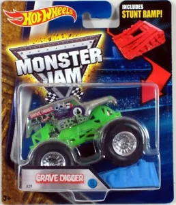 Hot Wheels Monster Jam GRAVE EXCAGGER #29 con rampa azul 2016 ¡NUEVO LOOK! - Imagen 1 de 2