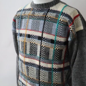 Vtg Wooly Kiwi Knit Men's Pullover Wool Sweater Gray, Blue, Black Plaid Sz Med - Picture 1 of 12