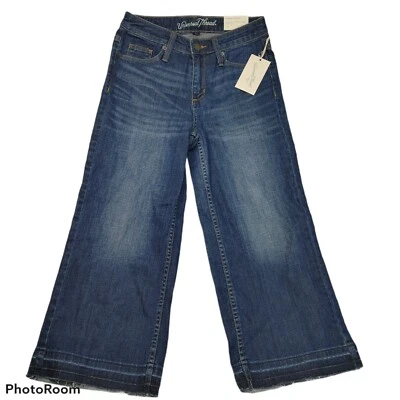 Pantalones de mezclilla recortados Universal Thread para mujer de pierna ancha azules tiro alto elásticos Foto 1 de 4