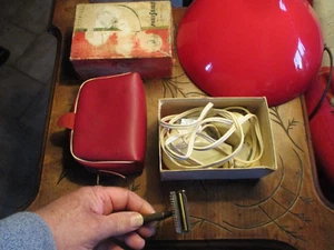 Ancien Rasoir PhiliShave Boite + Catalogue et Valet + Sacoche Trousse Philips - Picture 1 of 16