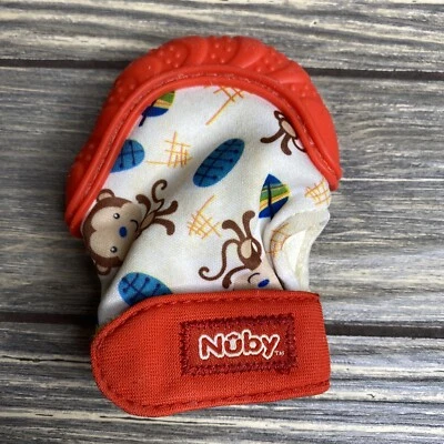 Guante de manopla bebé Nuby 2017 Red Monkey Teething Arrukle Noise  Foto 1 de 4