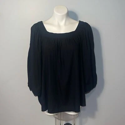 Blusa túnica preta feminina Ava & Viv nova sem etiquetas. Tamanho 1X. Acabamento de renda Eyelit. 100% rayon. - Imagem 1 de 4