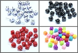 Cubi perle 6x6/8x8 mm 50 pz Cubo da gioco acrilico perla perle di plastica, P-41 - Foto 1 di 8