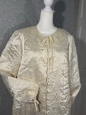 Vestido de novia vintage años 50 Neiman Marcus acolchado satinado anfitriona mediano Foto 1 de 4