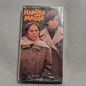 Harold & Maude VHS 1971, 1994 Ruth Gordon Intact Seal - Picture 1 of 3