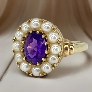 Amethyst Pearl Ring 9ct Yellow Gold -Halo Style - 2.95grams -Size N 1/2 - Picture 1 of 9