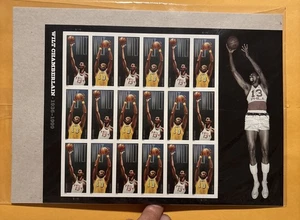 Wilt Chamberlain Briefmarkentafel ungeöffnet 2014 - Bild 1 von 2
