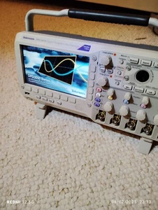 Oscilloscope Textronix DPO 2014 100MHz 1GS/s 4 Channels - Imagen 1 de 6