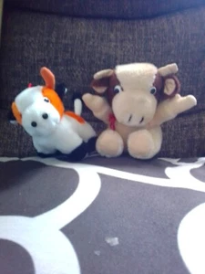Pair Of Cow Plush Toys - Picture 1 of 8