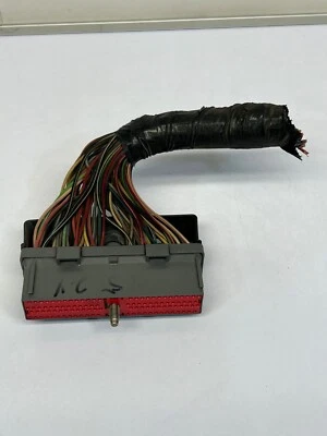 2000 Lincoln Navigator 5.4L V8 4x4 ECM ECU Wiring Harness Plug Connector OEM. - Image 1 of 4