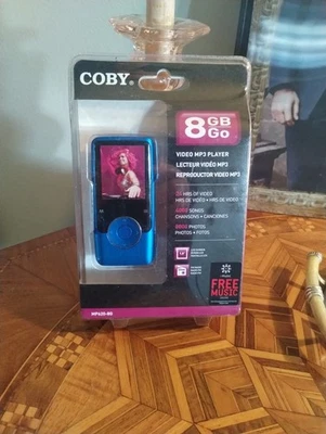 Coby MP620-8G Blue USB" Integrated FM Radio MP3 Video Player NEW - Image 1 of 4