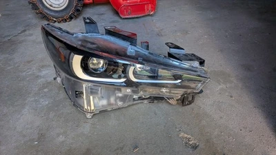Faro derecho pasajero Mazda CX-5 2022-2025 COMPLETO LED no DRL KSD651030 Foto 1 de 4
