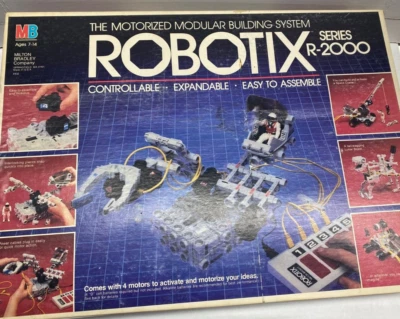 Vintage Robotix Series R-2000 Milton Bradley 1984 - Untested - 90% Complete - Image 1 of 4