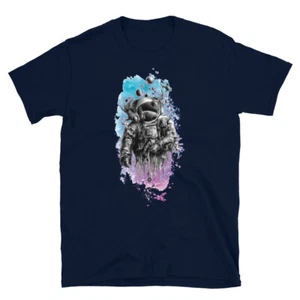 Astronaut mit Blasen und Weltraumfischen Kurzarm Unisex T-Shirt - Bild 1 von 15