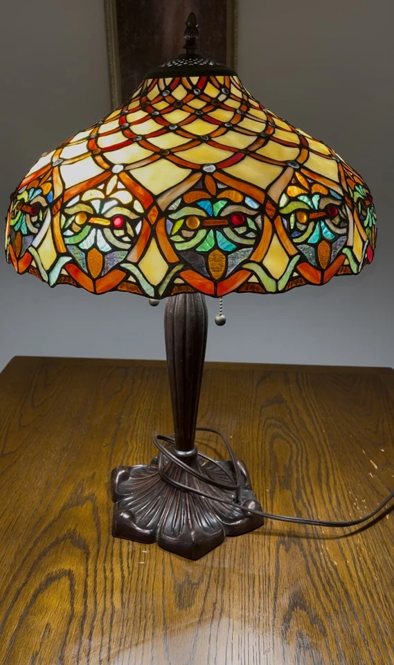 Multi color Tiffany style lamp - Image 1 of 1