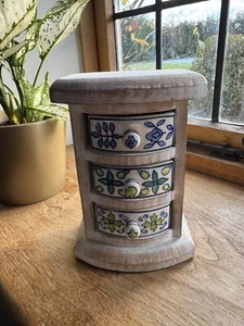 Kleine rustikale Gewürz- oder Schmuckschubladen Holz & Keramik - Bild 1 von 6