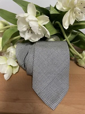 Corbata de seda para hombre Allea Milano, gris/plateada/negra. Hecho en Italia. Foto 1 de 4