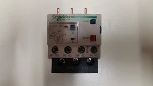 Schneider Electric Telemecanique Overload Relay LRD 05, LRD05 - Picture 1 of 5