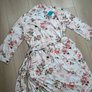 Posh Peanut Damen Morgenmantel hell pastellrosa Blumenmuster L/XL neu mit Etikett - Bild 1 von 9