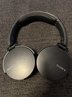 Sony MDR-XB650BT Wireless Stereo Headset Extra Bass Bluetooth Black  - Image 1 of 4