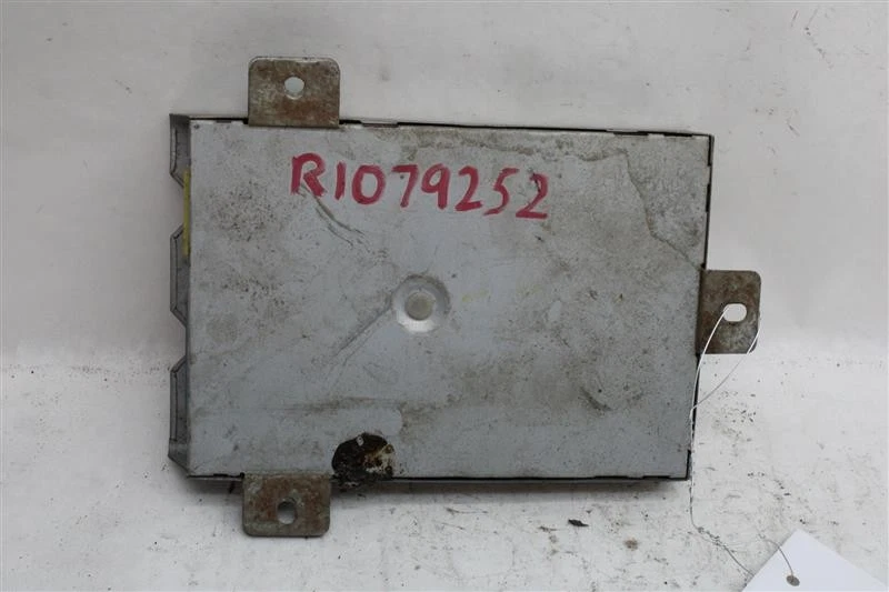 Computadora ECU ECM HONDA ACUERDO 1986 87 CARB AUTOMÁTICO 36048PH4675 1079252 Foto 1 de 4