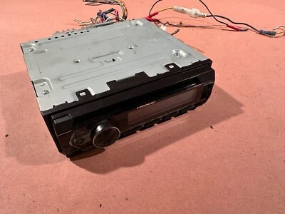 Receptor estéreo para automóvil BMW E28 528e Pioneer DEH-S4200BT Bluetooth #88272 Foto 1 de 4