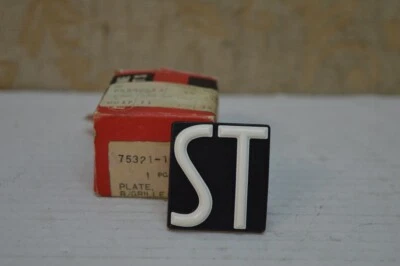 Nuevo de Lote Antiguo Toyota トヨタ Celica Ra Ta Coupe “st” 1974 emblema de la parrilla delantera #75321-19117 Foto 1 de 4