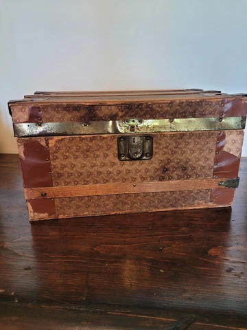 Antique Vintage Childs/Kid Flat Top Doll Size Travel Steamer Trunk Wooden Floral Cover